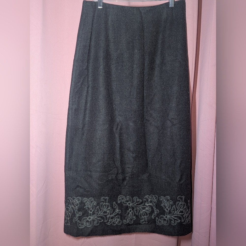 NINE & COMPANY Embroidered Wool Midi Skirt 12